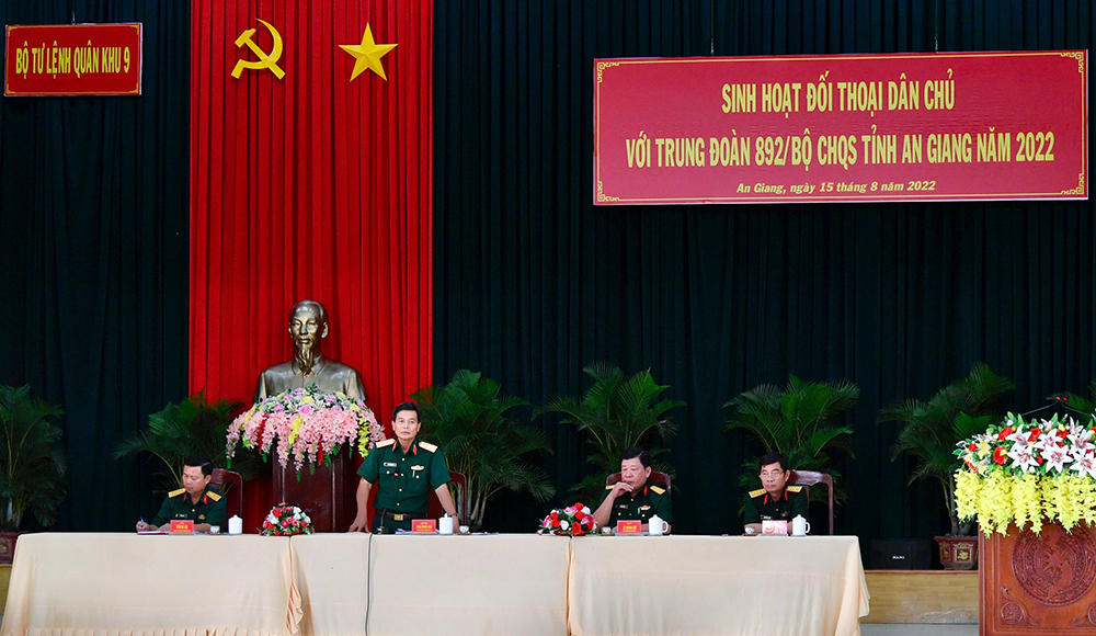 Bộ Tư lệnh Quân khu 9 đối thoại dân chủ với cán bộ, chiến sĩ An Giang