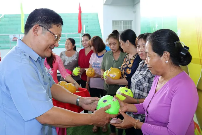 An Giang nỗ lực tăng tỷ lệ người tham gia bảo hiểm