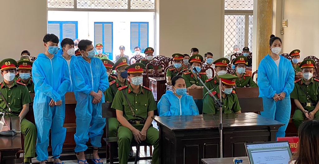 Những con thiêu thân trong bóng lửa ma túy
