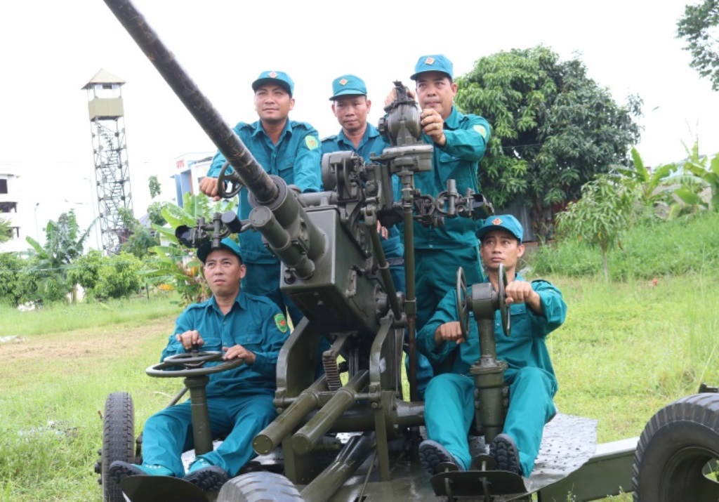 Đại đội tự vệ pháo phòng không 37mm