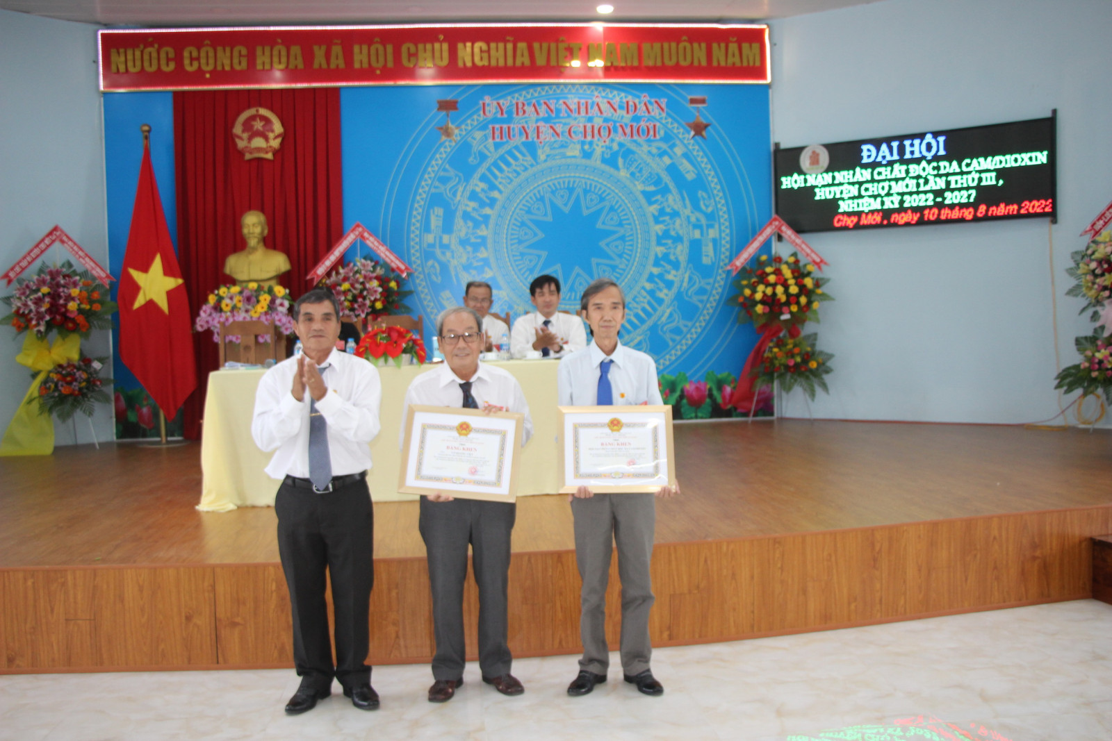 Ông Võ Hoàng Việt tái đắc cử Chủ tịch Hội Nạn nhân chất độc da cam/dioxin huyện Chợ Mới nhiệm kỳ 2022-2027