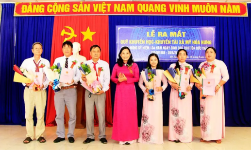 Xã Mỹ Hòa Hưng ra mắt Quỹ Khuyến học – Khuyến tài
