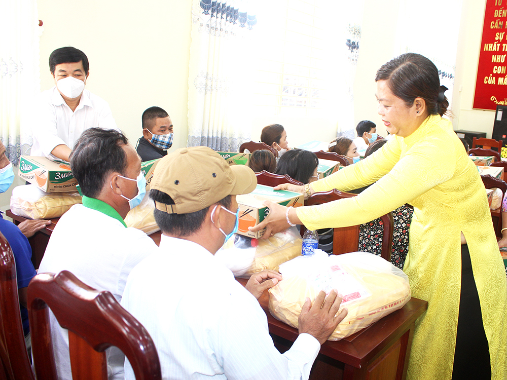 MTTQVN huyện Thoại Sơn phát huy vai trò tham gia xây dựng chính quyền