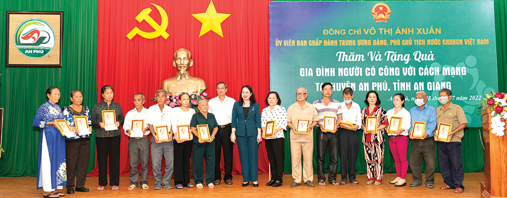 An Giang trên đường phát triển