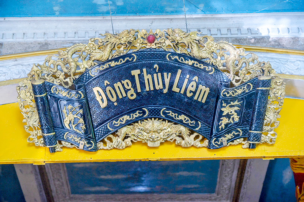 “Động thiên thai” trên nóc nhà miền Tây