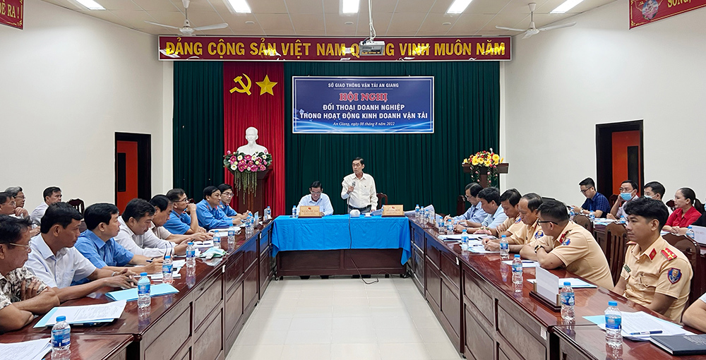 Đối thoại doanh nghiệp trong hoạt động kinh doanh vận tải