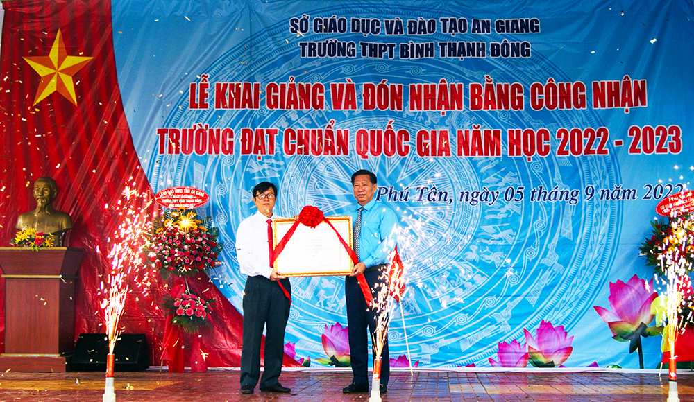 An Giang tưng bừng đón năm học mới 2022-2023