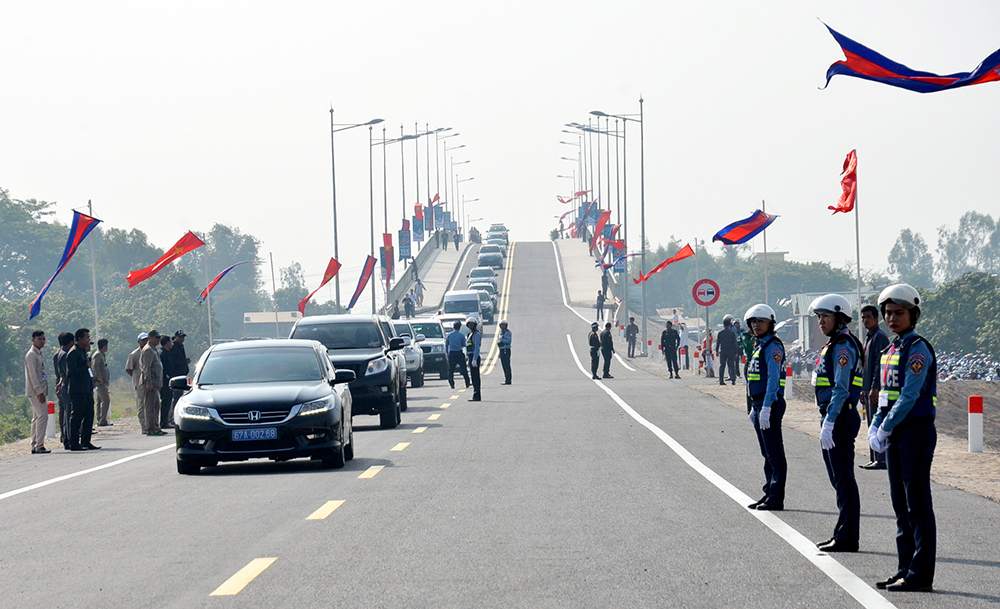 Đảng bộ An Phú chung sức xây dựng quê hương phát triển - Kỳ 4: An Phú thi đua chào mừng 190 năm thành lập tỉnh An Giang