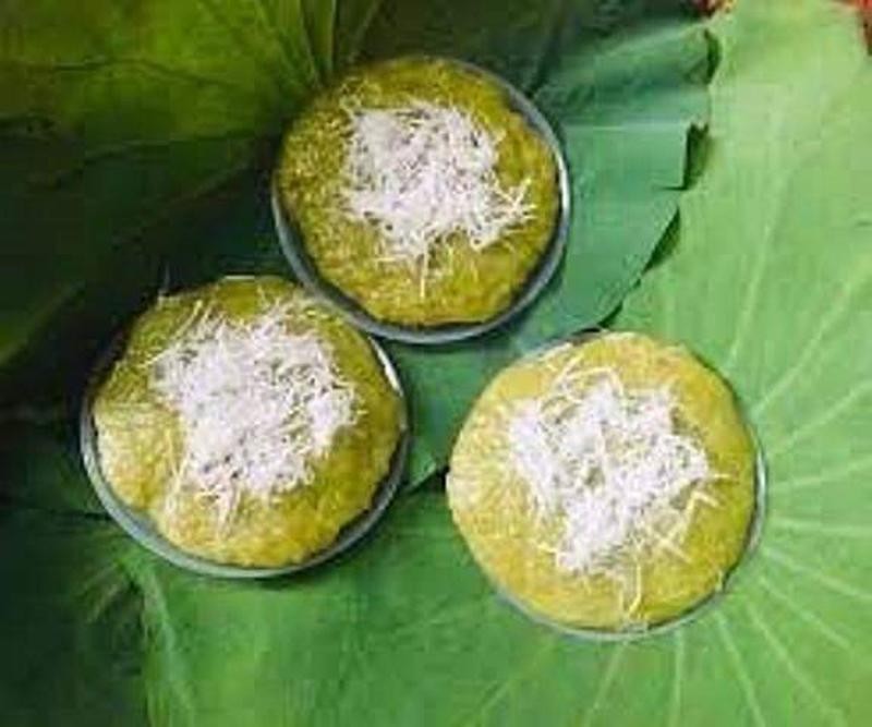 Đĩa cốm xào cho tròn thu Hà Nội