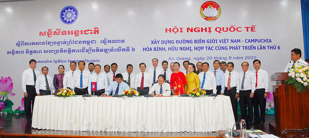 Xây dựng đường biên giới Việt Nam – Campuchia hòa bình hữu nghị, hợp tác cùng phát triển