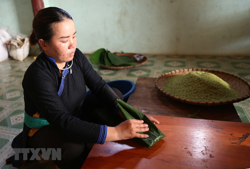 Thưởng thức hương vị cốm mới trên Cao nguyên trắng Bắc Hà