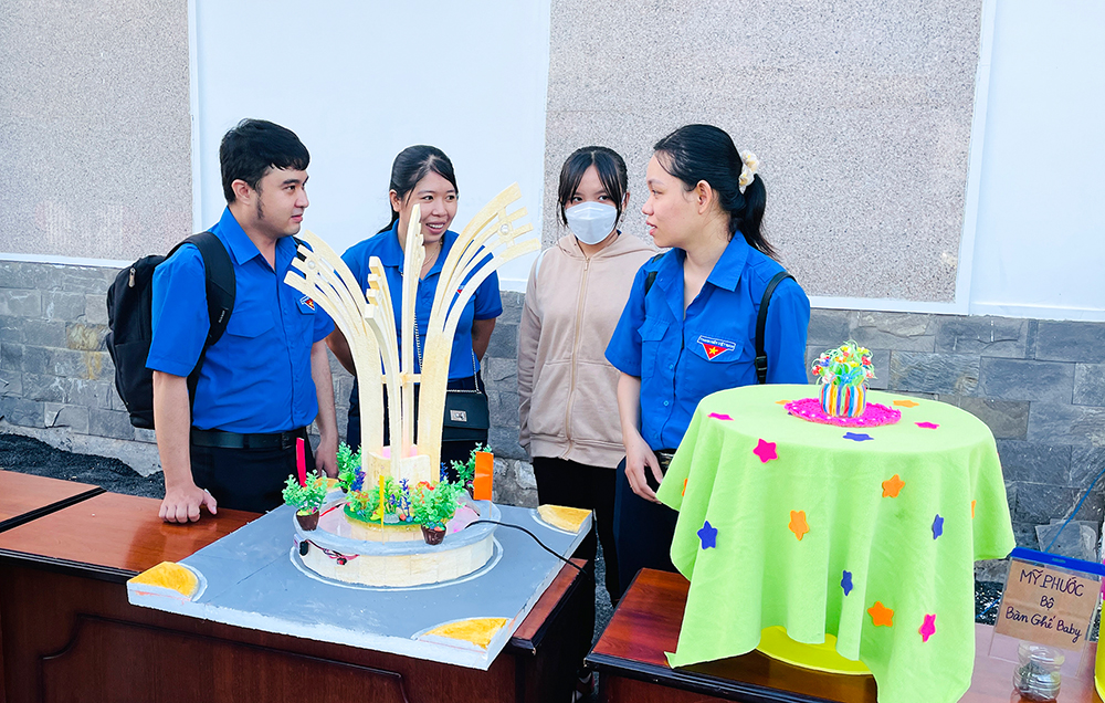 Sôi nổi Ngày hội sáng tạo trong thanh, thiếu niên TP. Long Xuyên