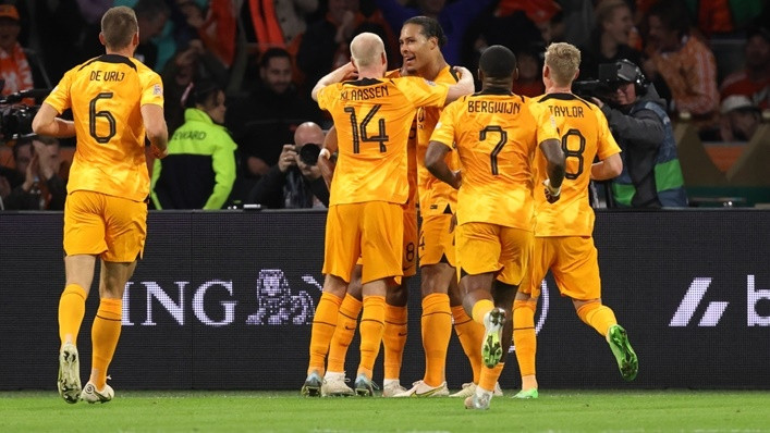 Van Dijk lập đại công, Hà Lan vào bán kết Nations League