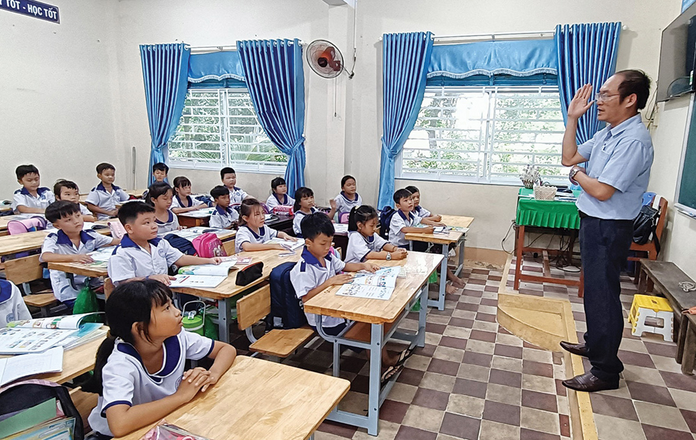 Thoại Sơn khắc phục tình trạng thừa, thiếu giáo viên