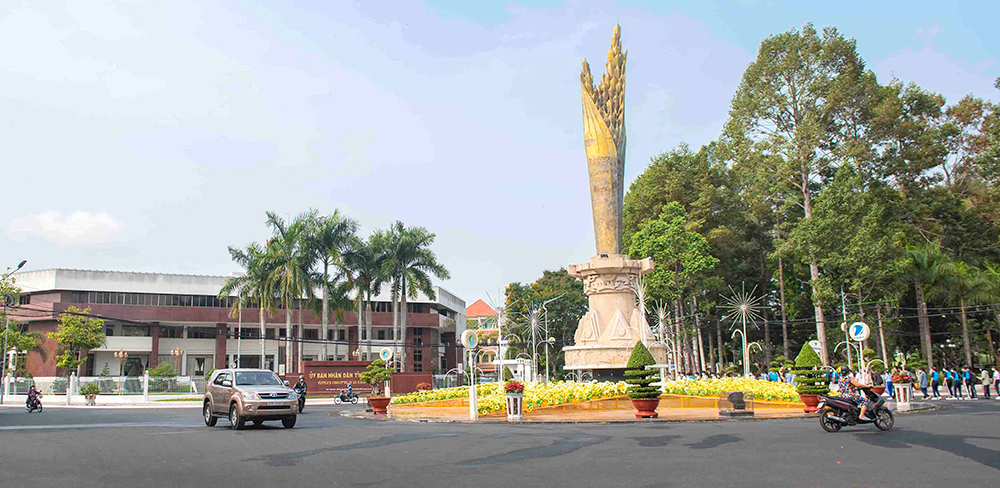 Đảng bộ An Giang xây dựng và phát triển quê hương