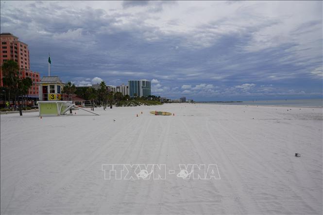 Bão Ian tăng cấp nguy hiểm khi di chuyển về phía bang Florida (Mỹ)