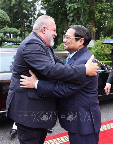 Thủ tướng Phạm Minh Chính chủ trì Lễ đón Thủ tướng Cuba Manuel Marrero Cruz