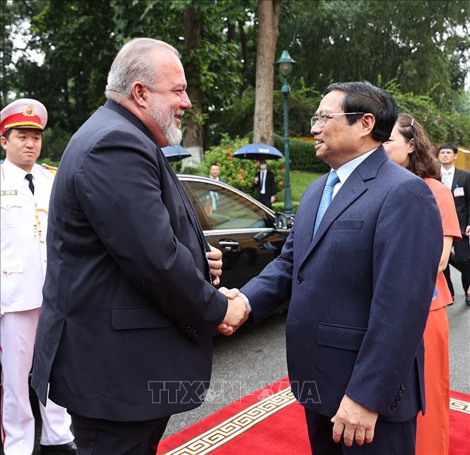 Thủ tướng Phạm Minh Chính chủ trì Lễ đón Thủ tướng Cuba Manuel Marrero Cruz