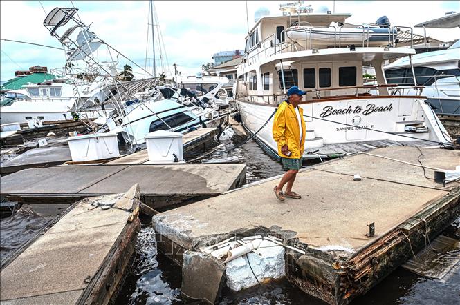 Bão Ian gây ngập lụt nghiêm trọng nhất trong 500 năm tại bang Florida, Mỹ