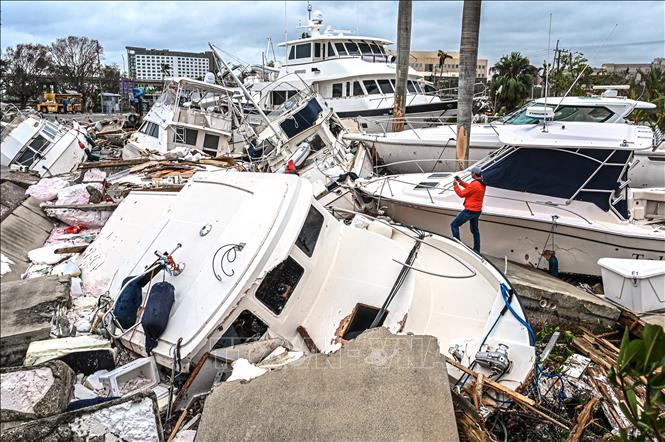 Bão Ian gây ngập lụt nghiêm trọng nhất trong 500 năm tại bang Florida, Mỹ