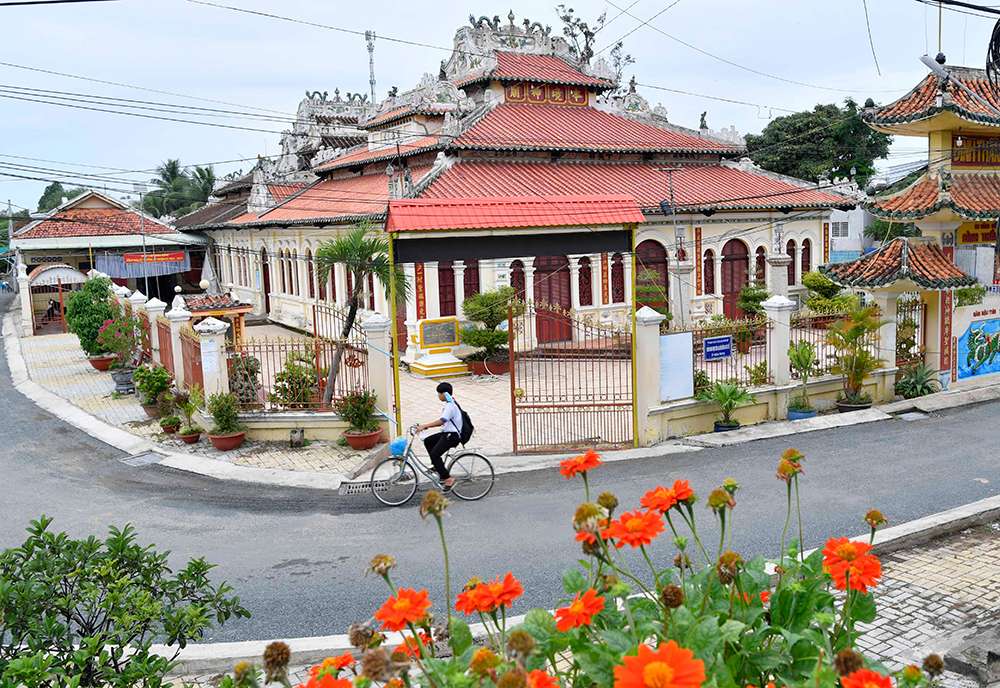 Đình cổ ở quê Bình Mỹ