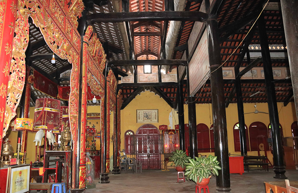 Đình cổ ở quê Bình Mỹ