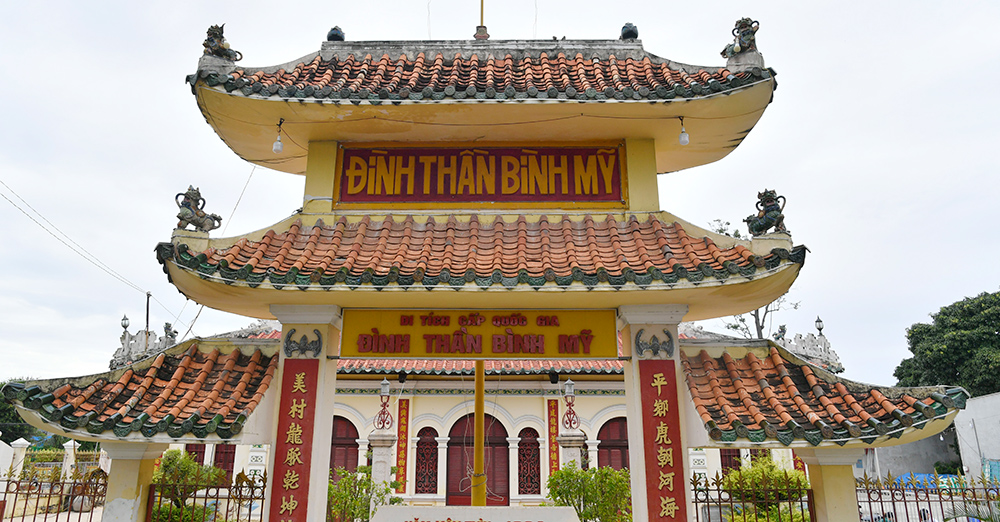 Đình cổ ở quê Bình Mỹ