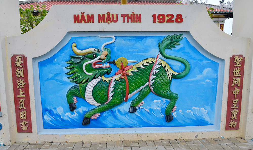 Đình cổ ở quê Bình Mỹ