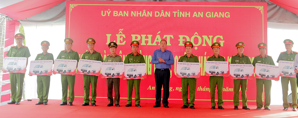 An Giang phát động “Ngày toàn dân phòng cháy chữa cháy” 4/10