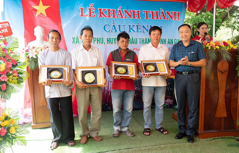 Khánh thành cầu Kênh 1