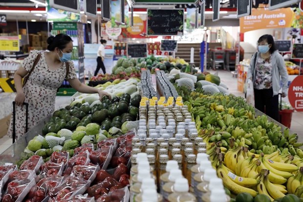 Nông sản, thực phẩm Việt và hàng nhập khẩu chạy đua vào kênh bán lẻ