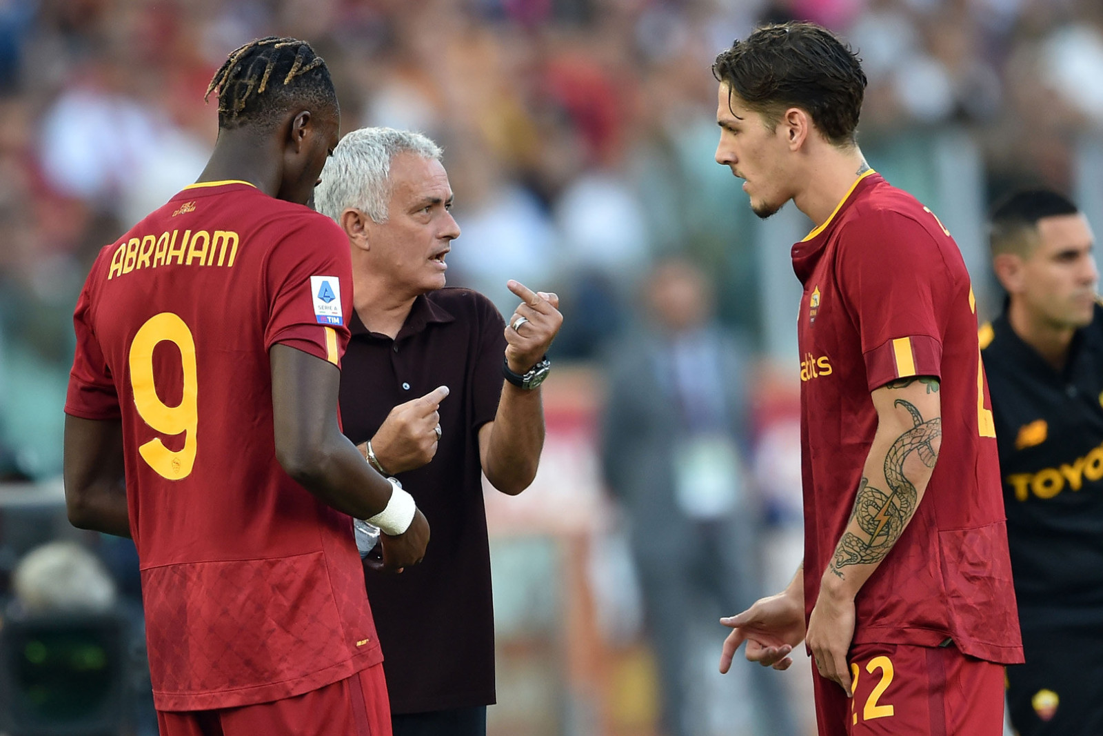Roma đấu Betis: Ngày Mourinho gặp kẻ thù Pellegrini