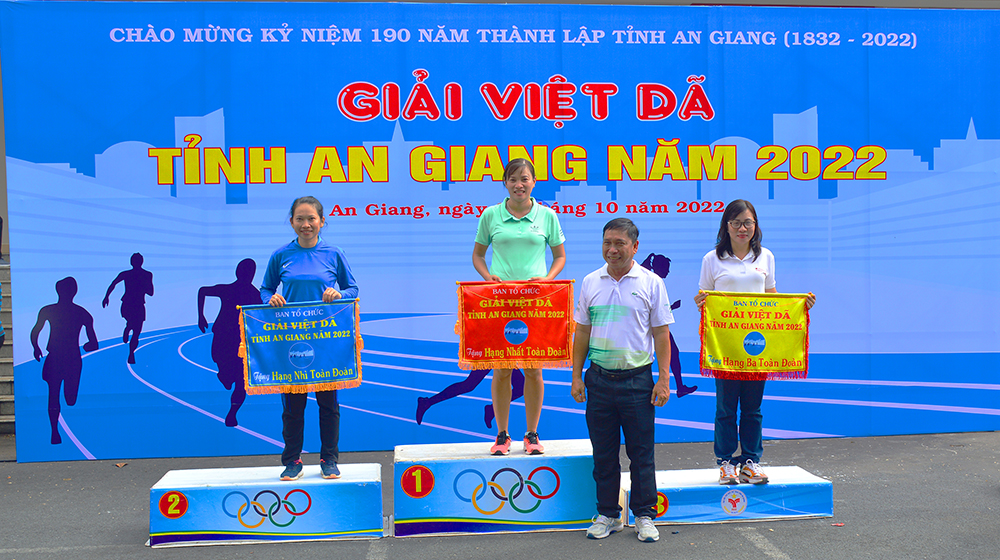 Giải Việt dã chào mừng kỷ niệm 190 năm thành lập tỉnh An Giang