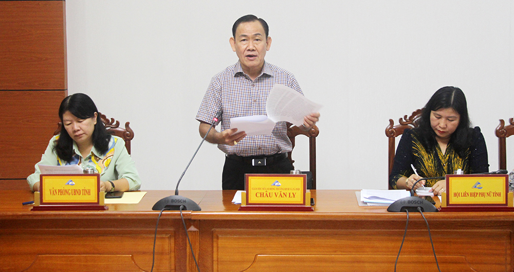 Đoàn kiểm tra Ủy ban Quốc gia Vì sự tiến bộ của phụ nữ Việt Nam làm việc tại An Giang