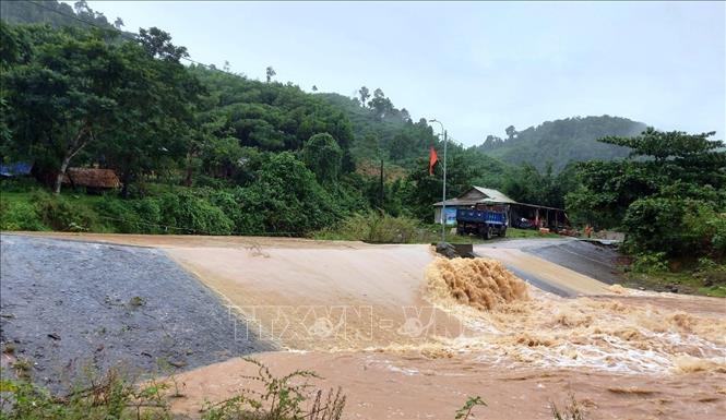 Chủ động khắc phục hậu quả mưa lũ, đảm bảo đời sống người dân