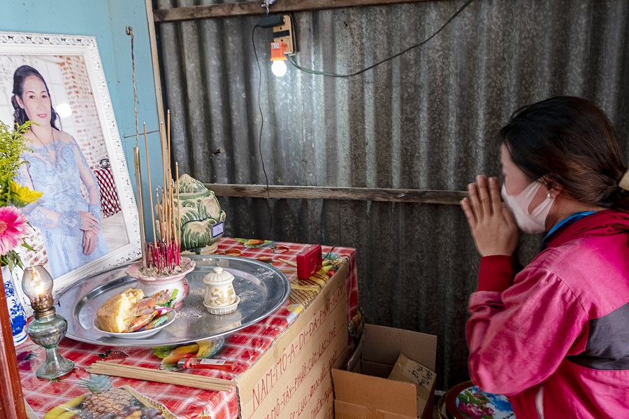 “Ra đi gửi yêu thương, trở về trong tưởng nhớ”