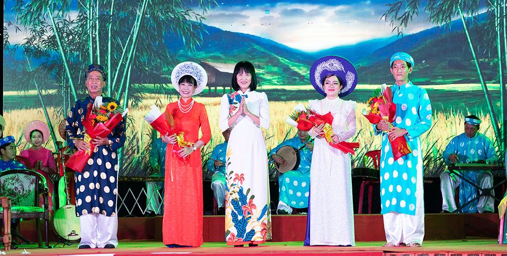 An Giang khai mạc Chương trình tái hiện, giới thiệu di sản văn hóa phi vật thể loại hình nghệ thuật trình diễn dân gian