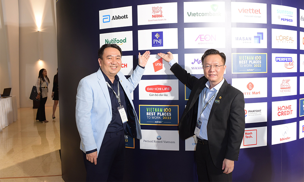PNJ được vinh danh Top 1 “Nơi làm việc tốt nhất Việt Nam” trong ngành bán lẻ năm 2022