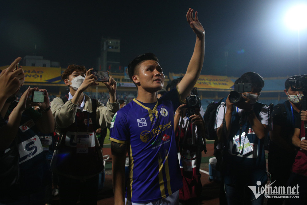 Hà Nội vô địch V-League: Nhà vua trở lại