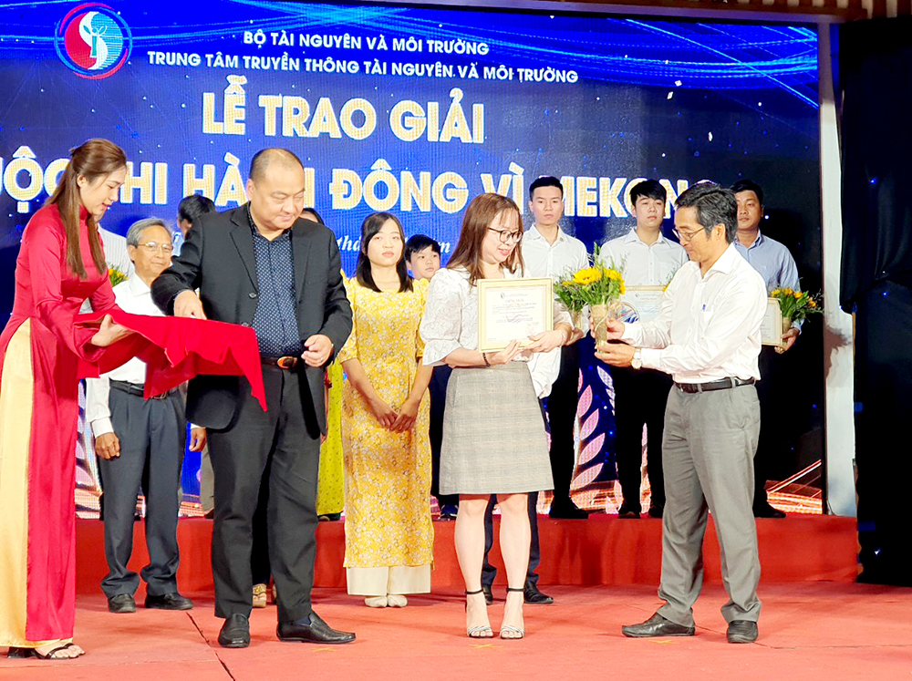 Trao giải Cuộc thi “Hành động vì Mekong”