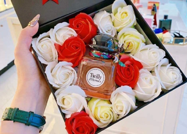 Tặng quà gì cho cô giáo vào ngày 20/11?