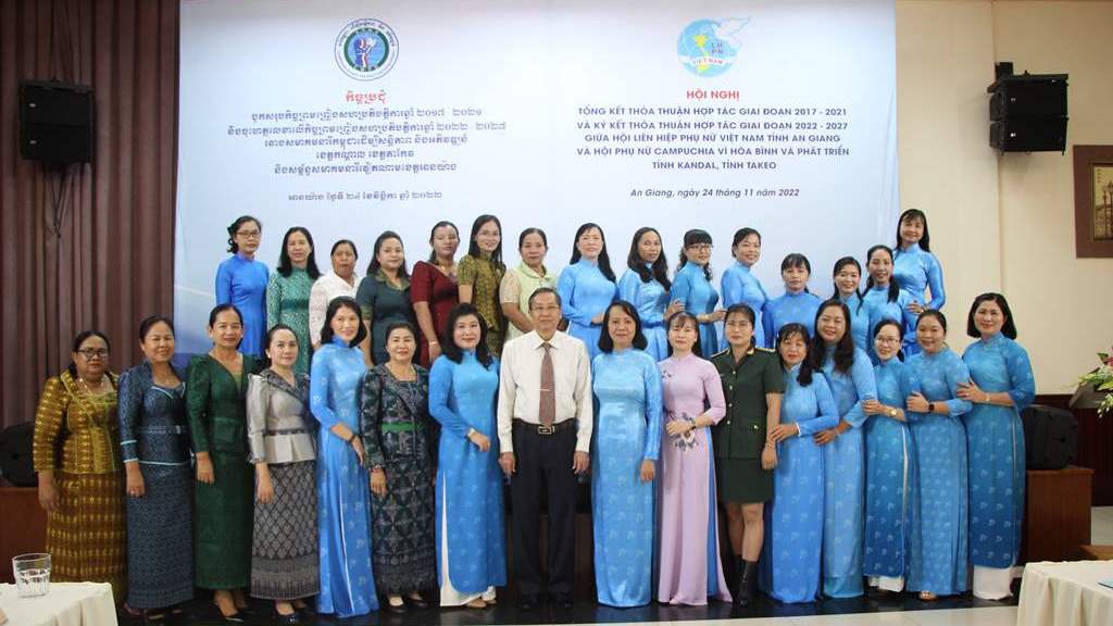 Tăng cường hợp tác giữa Hội Liên hiệp Phụ nữ An Giang và Hội Phụ nữ Campuchia vì hòa bình và phát triển 2 tỉnh Takeo, Kandal