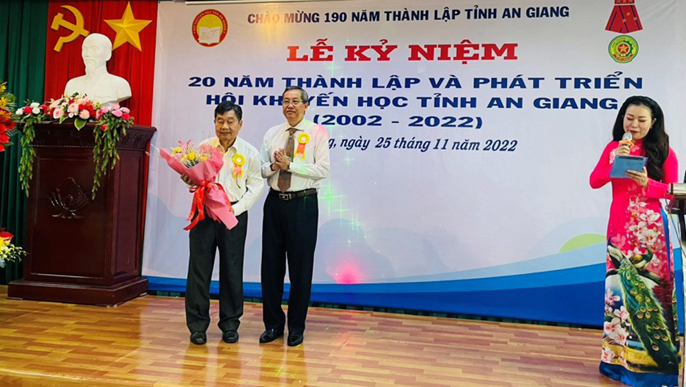Hội Khuyến học tỉnh An Giang kỷ niệm 20 năm thành lập và phát triển