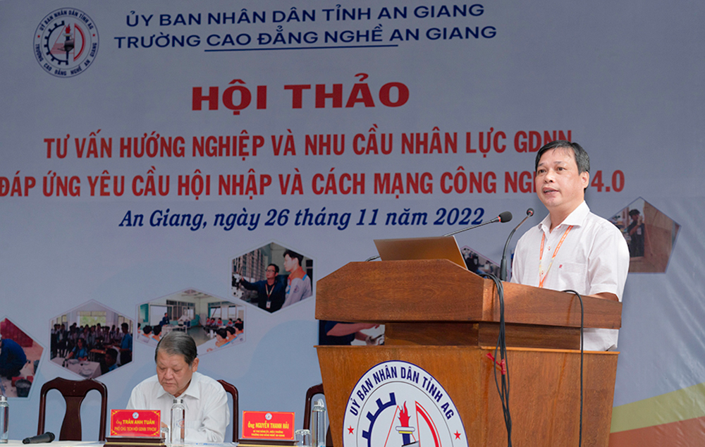Hội thảo tư vấn hướng nghiệp và nhu cầu nhân lực giáo dục nghề nghiệp đáp ứng yêu cầu hội nhập và cách mạng công nghiệp 4.0