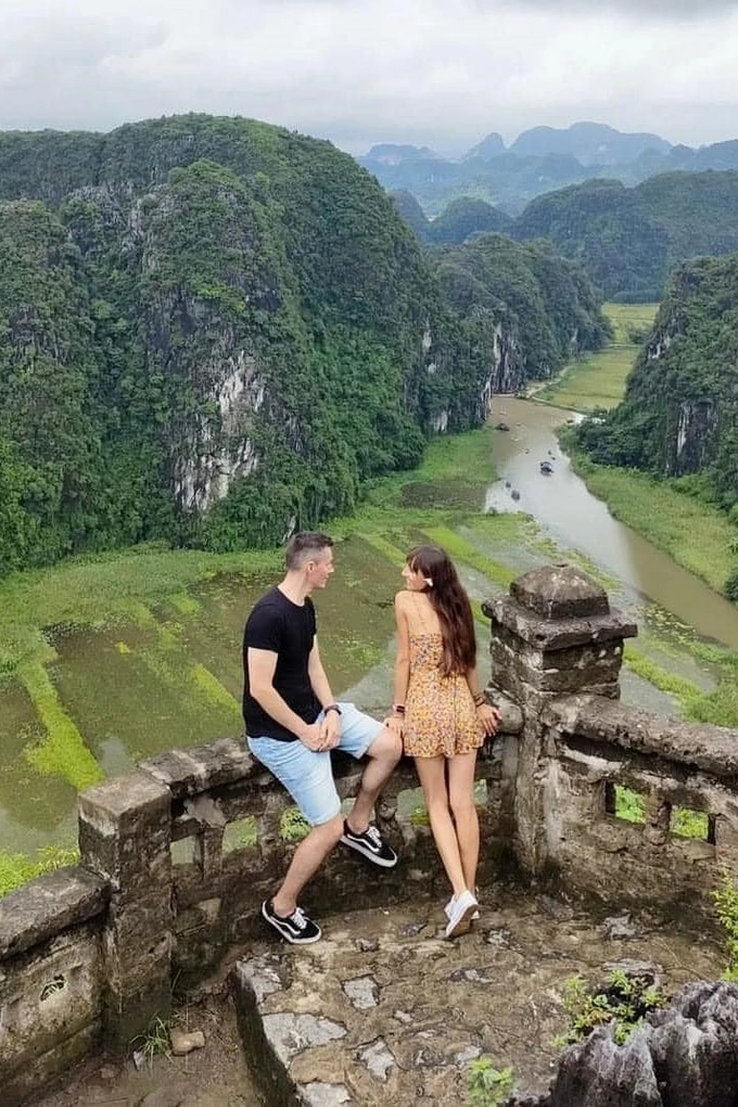 Khám phá điểm ngắm trên cao "triệu like" có tên gọi độc lạ ở Ninh Bình