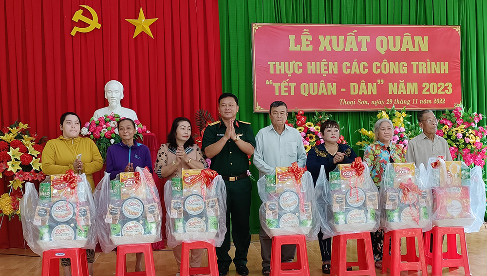 Thoại Sơn xuất quân thực hiện các công trình Tết quân – dân năm 2023