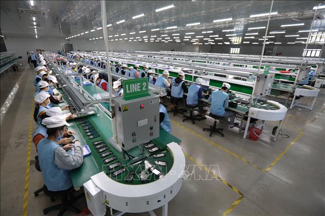 Ba yếu tố giúp kinh tế Việt Nam tăng trưởng ổn định