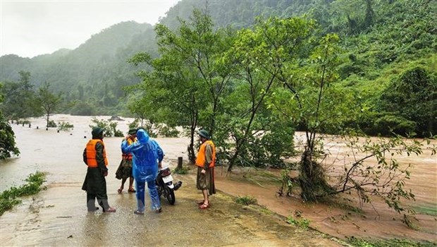 Mưa to, nguy cơ lũ quét, sạt lở đất từ Thừa Thiên-Huế đến Khánh Hòa