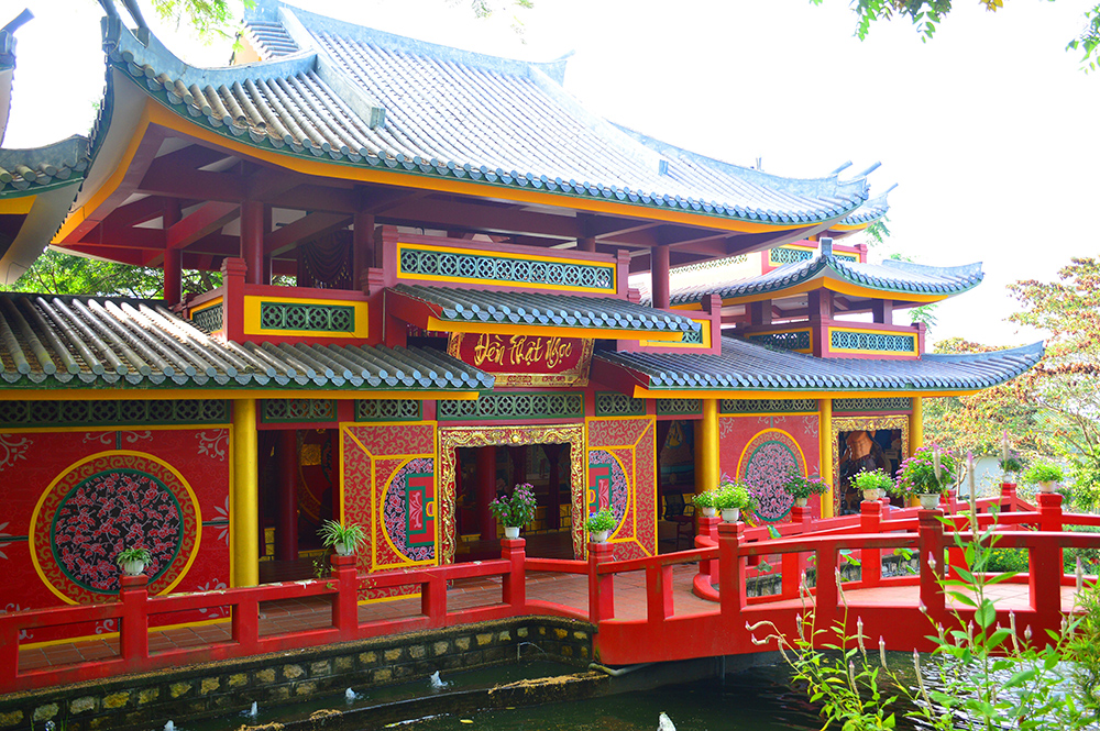 Vãn cảnh núi Sam