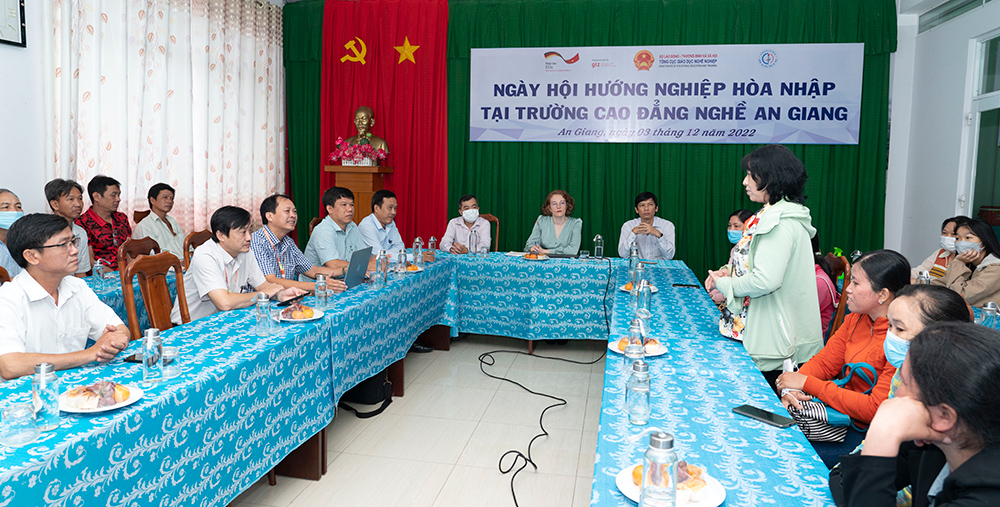 Trường Cao đẳng Nghề An Giang hướng nghiệp hòa nhập cho học sinh khuyết tật